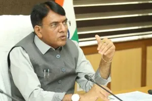 कोविड स्थानिक चरण में प्रवेश के कगार पर, हम प्रत्येक नए स्वरूप को लेकर अत्यधिक सतर्क: मांडविया 