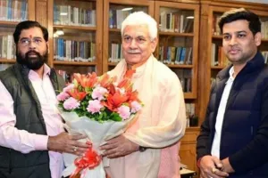 शिंदे ने जम्मू-कश्मीर के उपराज्यपाल से की भेंट, श्रीनगर में 'महाराष्ट्र भवन' के लिए मांगी जमीन 