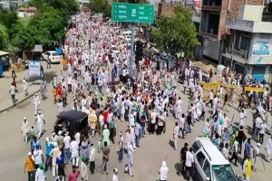 हरियाणा: सूरजमुखी के बीज के लिए MSP की मांग, किसानों ने पिपली नेशनल हाइवे पर लगाया जाम