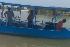 बदायूं: गंगा स्नान के दौरान डूबने से दो बच्चों की मौत, तीन को निकाला बाहर