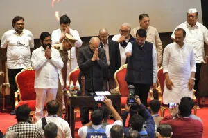 महाराष्ट्र में बड़ा सियासी फेरबदल, अजित पवार ने उपमुख्यमंत्री के रूप में ली शपथ, आठ अन्य नेता मंत्री बने