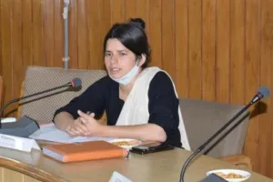 नैनीताल: मौसम विभाग की चेतावनी को देखते हुए जिलाधिकारी ने घोषित किया अवकाश 