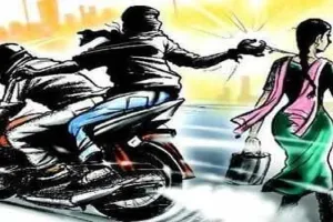 लखनऊ में बेखौफ चेन स्नैचरों ने चार साल में 157 महिलाओं के लूटे चेन