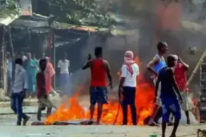 राजनीतिक दलों ने बंगाल में पंचायत चुनाव में हिंसा की निंदा की, भाजपा ने की राष्ट्रपति शासन की मांग 