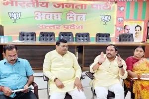 प्रवास, संपर्क, संवाद से भाजपा आम जनमानस के बीच लोकप्रिय है : कमलेश मिश्र