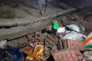 Uttarakhand Weather: बारिश का कहर, ऑरेंज अलर्ट जारी, काशीपुर में दो मकान ध्वस्त, दंपति की मौत, बच्ची घायल