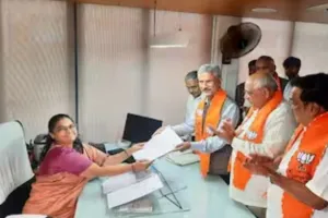 गुजरात: जयशंकर ने राज्यसभा चुनाव के लिए किया नामांकन पत्र दाखिल 