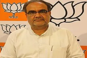 मुरादाबाद :  स्वामी प्रसाद मौर्य के मुद्दे पर अपनी स्थिति साफ करें अखिलेश, प्रदेश अध्यक्ष भूपेंद्र सिंह चौधरी ने सपा-बसपा पर कसा तंज 