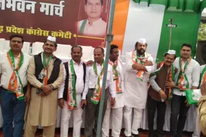 छत्तीसगढ़ में भूपेश समेत हजारों कांग्रेसजनों ने किया मौन सत्याग्रह 