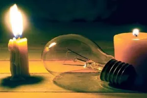 रामपुर : ट्रांसफार्मर फुंकने से 15 घंटे बिजली गुल, उपभोक्ता परेशान