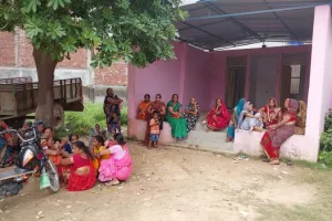 Farrukhabad Murder : महिला की गोली मारकर हत्या, शौच के लिए गई थी, पति व दो भाइयों पर आरोप, पुलिस जांच में जुटी