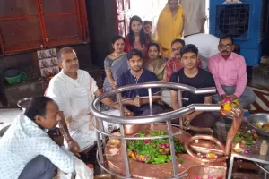 Sawan 2023 : Fatehpur में हर हर महादेव के जयकारों से गूंज उठे शिवालय, उमड़ा आस्था का सैलाब