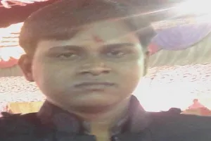 अमरोहा: दो बाइकों की भिड़ंत में युवक की गई जान, घर का इकलौता चिराग बुझने से परिवार में कोहराम