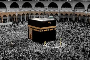 सऊदी अरब में बिना अनुमति के हज यात्रा करने वाले 17 हजार से अधिक लोगों को हिरासत में लिया गया