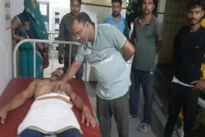 रायबरेली: एचटी लाइन की चपेट में आकर झुलसा दिहाड़ी मजदूर, पूर्व मंत्री ने पहुंचाया अस्पताल 