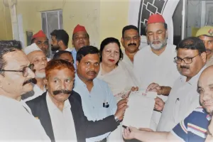 मुरादाबाद : ढाबा, होटल संचालकों, आटो, ई रिक्शा चालकों के बारे में भी सोचे सरकार