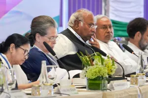 अब अगस्त की बजाय सितंबर में हो सकती है ‘इंडिया’ की अगली बैठक 