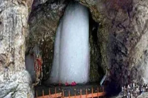 अमरनाथ के लिए सात हजार से अधिक तीर्थयात्री जम्मू आधार शिविर से रवाना