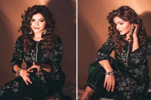 Rubina Dilaik Photos : घुंघराले बालों को संवारती नजर आईं रुबीना दिलैक, सादगी से लूटी महफिल