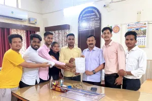 हल्द्वानीः एमबीपीजी कॉलेज में प्रवेश पंजीकरण तिथि बढ़ाने की मांग, छात्र नेताओं ने शिक्षा मंत्री को भेजा ज्ञापन