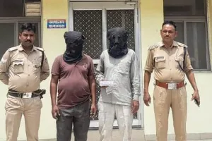 किच्छा: पुलिस ने पकड़े जुआरी...मौके से दो बाइक और नगदी बरामद