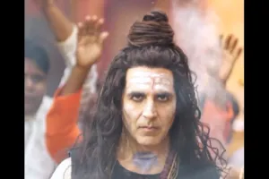 VIDEO : माथे पर भस्म, गले में रुद्राक्ष माला...भगवान शिव के इंटेंस लुक में नजर आए अक्षय कुमार