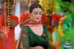 Bhojpuri : रिलीज हुआ अक्षरा सिंह का शिवभक्ति गीत 'अक्षरा बम’, भोलेनाथ की भक्ति में डूबी दिखीं एक्ट्रेस