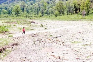 हल्द्वानी: 71 सालों से पुल की दरकार, अब तो सुन लो सरकार 