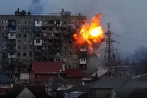 स्पेन के प्रधानमंत्री की यात्रा के बीच यूक्रेन में रूस के हमलों में तीन नागरिकों की मौत 