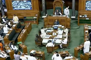 मणिपुर के मुद्दा: लोकसभा फिर स्थगित, विपक्षी दलों के सदस्यों का PM के बयान नहीं देने पर हंगामा जारी