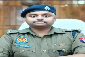 बहराइच: एक साल से थाने में जमे फखरपुर थानाध्यक्ष को एसपी ने भेजा डीसीआरबी