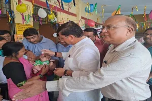 अयोध्या: काशीराम कॉलोनी से हुई टीकाकरण अभियान का शुरुआत