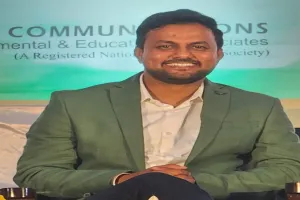 एक ही धुन में रहते है टूटे न कोई उम्मीद...., सुलतानपुर के रितेश ने लिखा UP Police का खाकी एंथम