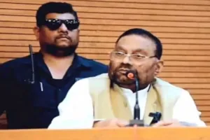 Video: स्वामी प्रसाद मौर्य ने दिया विवादित बयान, कहा- हिंदू धर्म केवल धोखा है, ब्राह्मणवाद की जड़ें काफी गहरी हैं...