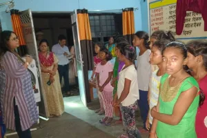 गोंडा: परसपुर कस्तूरबा स्कूल की वार्डेन समेत चार पर एफआईआर, जानें मामला