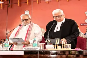 न्यायमूर्ति सुभाषिश तलापात्रा ने ली उड़ीसा हाईकोर्ट के मुख्य न्यायाधीश पद की शपथ 