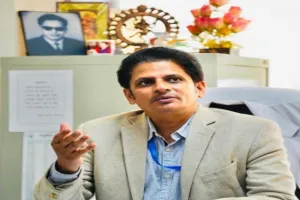 लखनऊ : कई जिंदगियों के बचाने में जुटे डॉ.हर्षवर्धन, कहा- अगंदान कर हो सकते हैं अमर