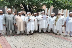 बहराइच : अनुच्छेद 341 से प्रतिबंध हटाए केंद्र सरकार, राष्ट्रीय ओलमा कौंसिल ने PM को भेजा ज्ञापन