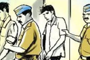 बरेली: वाहन चोर गैंग का पर्दाफाश, गिरोह के तीन सदस्य गिरफ्तार