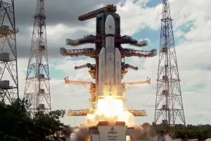 चंद्रयान-3 अंतरिक्ष यान ने दो-तिहाई दूरी तय की, कल चंद्रमा की कक्षा में करेगा प्रवेश 