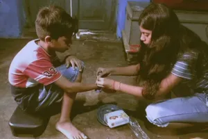 बरेली: भाई की कलाई में बहनों ने बांधा रक्षासूत्र, भाईयों ने रक्षा का दिया वचन