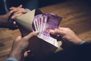 रुद्रपुर: दिनभर रही रिश्वत लेने के आरोपी डीपीआरओ की चर्चा