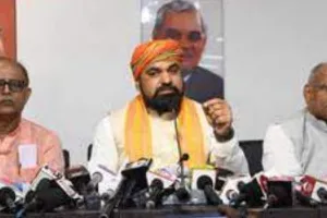 छत्तीसगढ़: सामान्य सभा की बैठक में सदस्य ने केरोसिन डालकर किया आत्मदाह का प्रयास