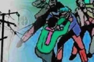 रामपुर : पेट्रोलिंग के दौरान बिजली विभाग की टीम को बंधक बनाकर पीटा, सात पर रिपोर्ट दर्ज