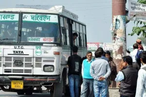 हल्द्वानी: स्पेयर पार्ट्स के अभाव में धूल फांक रही परिवहन निगम नैनीताल परिक्षेत्र की कई बसें