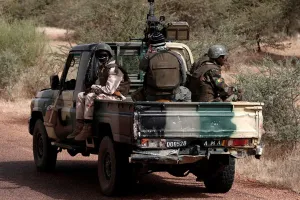 माली में आतंकवादी हमले में 17 लोगों की मौत 