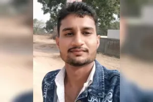 Hamirpur: अपनी इच्छा से खुदकुशी कर रहा हूं... इसमें किसी को परेशान न किया जाएं, हथेली में लिखकर युवक ने दी जान