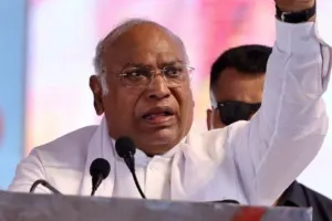 मध्यप्रदेश की सरकार 'नाजायज', कांग्रेस सरकार बनने पर होगी जातिगत जनगणना : खड़गे