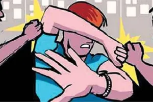 संभल: सिनेमा हाल में टिकट ले रहे अधिवक्ता से मारपीट, घटना से मचा हड़कंप 