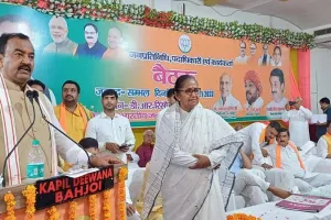 संभल: भाजपा के पास उपलब्धियां, विपक्ष के पास गुंडे माफिया व भ्रष्टाचार